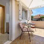 Apartment And Kudelik *