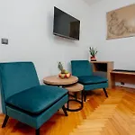Apartment And Kudelik *
