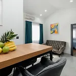 And Kudelik Apartment *