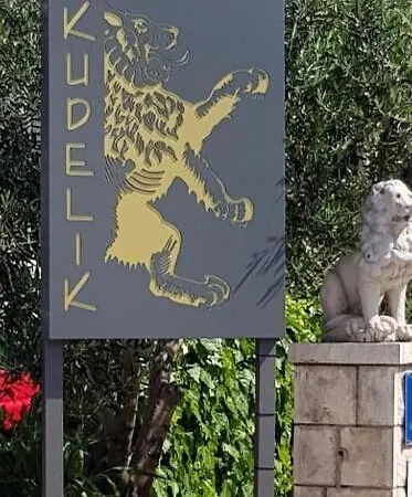Appartamento And Kudelik