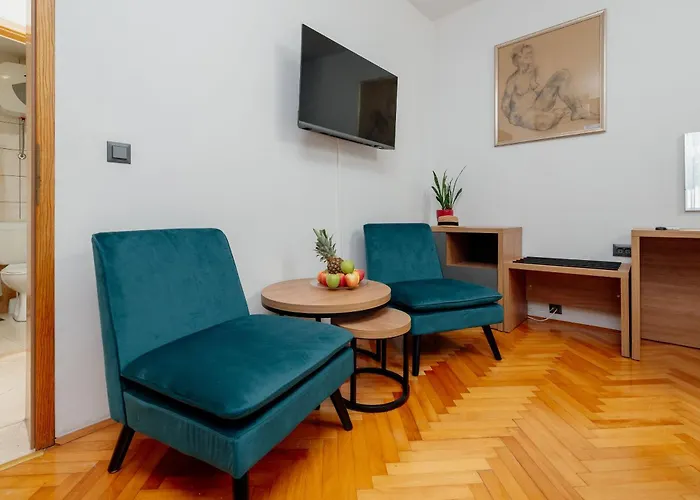 Apartment And Kudelik *